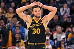 Stephen Curry “gánh team" trong bất lực, Golden State Warriors loay hoay tìm lời giải