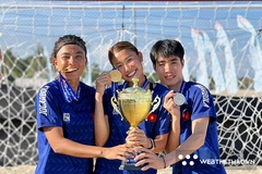 Đội tuyển độc đáo ở giải thưởng Cúp Chiến thắng 2023: Những cô gái tỏa sáng trên cát vàng 