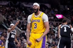 Vắng LeBron, Lakers suýt thua ngược khó tin trước Wembanyama và đội chót bảng San Antonio Spurs
