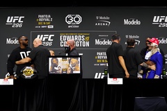 Xô xát UFC 296: Leon Edwards nổi giận khi Colby Covington xúc phạm người cha đã khuất