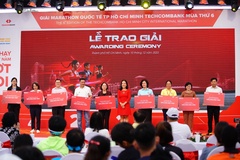 Giải marathon quốc tế TP.HCM Tecombank tiếp tục đạt kỷ lục số VĐV lan toả "Bước chạy vì một Việt Nam vượt trội"