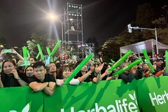 Người dân Hà Nội đắm chìm trong bữa tiệc âm thanh và ánh sáng của Herbalife Countdown Party 2024