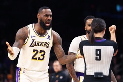 LeBron James và LA Lakers than phiền về trọng tài sau màn ngược dòng hụt trước Phoenix Suns