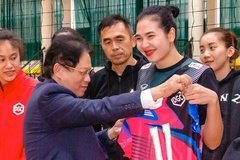 Hóa chất Đức Giang dốc hầu bao khiến chủ công xuất sắc nhất bóng chuyền Thai League phải đổi ý