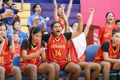 Đội tuyển nữ U18 Việt Nam lách khe cửa hẹp, vào bán kết bóng rổ ASEAN Schools Games 2024