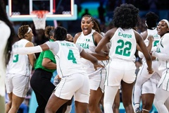 Không có cầu thủ WNBA nào, tuyển nữ Nigeria vẫn thắng sốc đội hạng 3 thế giới tại Olympic 2024