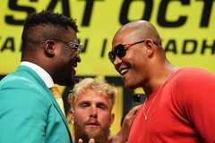 Francis Ngannou đối mặt "Người khổng lồ" Renan Ferreira ở PFL MMA: Chênh lệch bất ngờ