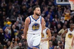 Stephen Curry nói về quyết định gia hạn với Warriors: “Tôi không ở đây để dưỡng già"