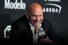 UFC 306: Dana White hứa thưởng 25 ngàn USD cho khán giả "tinh mắt"