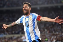 Messi rực sáng với hat-trick và 2 pha kiến tạo cho Argentina