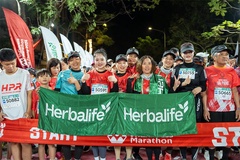 Vietnam International Half Marathon 2025 powered by Herbalife gắn kết gia đình, cộng đồng