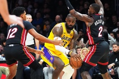 LeBron James “mở máy” cuối giờ, Los Angeles Lakers ngược dòng ngoạn mục trước Miami Heat