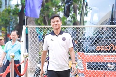 CLB Bình Dương rơi tự do, HLV Công Mạnh xin từ chức