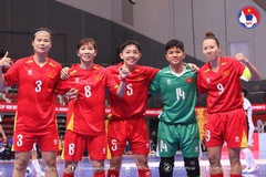 Mới thắng trận đầu, futsal nữ Việt Nam rộng cửa vào tứ kết châu Á