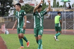 Công Phượng hết cơ hội vô địch hạng Nhất, sáng cửa đá play-off