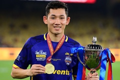 Báo Anh ngả mũ khi Hai Long phô diễn đẳng cấp trước Man United