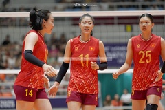 Kiều Trinh, Bích Thuỷ toả sáng trong ngày tuyển bóng chuyền nữ Việt Nam ra quân AVC Nations Cup