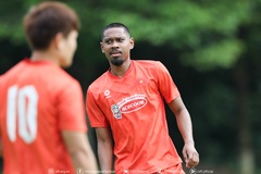 Bóng đá Việt Nam ứng phó ra sao với xu thế nhập tịch ồ ạt?