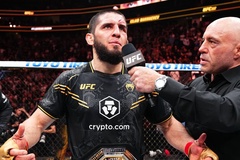 Islam Makhachev tiết lộ cuộc nói chuyện khiến anh bỏ đai vô địch UFC