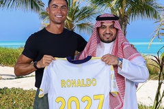 Ở lại Al Nassr, không ai trên thế giới được trả lương cao hơn Cristiano Ronaldo