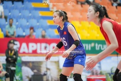 Hot girl bóng chuyền Lan Vy từ vị trí chủ công tới vai trò mới bất ngờ tại VTV Cup