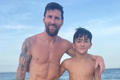 Hình ảnh ngày đi biển của Messi cùng gia đình sau khi ghi 2 bàn thắng cho Inter Miami