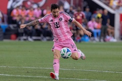 Chiêm ngưỡng pha kiến tạo "không cần nhìn" của Messi cho Alba ghi bàn