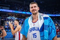 Nikola Jokic suýt có triple-double, Serbia phá nhiều kỷ lục ngày ra quân FIBA EuroBasket 2025