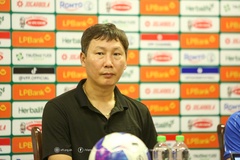 Dứt điểm kém, HLV Kim Sang Sik cảnh báo U23 Việt Nam trước trận quyết định