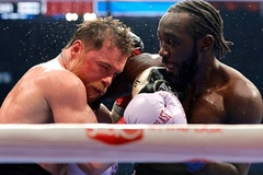 Hết Terence Crawford bị cảnh sát bắt đến lượt Canelo Alvarez gặp hạn