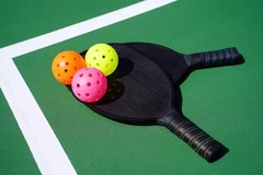 Pickleball và bóng bàn: Hai môn thể thao hấp dẫn có gì khác nhau?