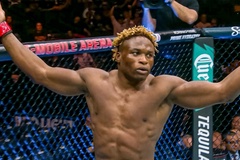 "Kì nhân" mới của hạng trung UFC hạ đối thủ bằng đòn chỏ "vô hình" 