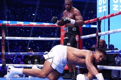 Daniel Dubois nhận kèo đấu đặc biệt với cơ hội "trả hận" Usyk