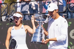 Waters – Ben Johns đánh bại nhà Johnson, đăng quang giữa mưa gió tại PPA Virginia Beach