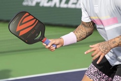 Trải nghiệm và lựa chọn vợt pickleball: Gỗ, composite hay graphite? 