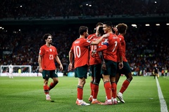 Cristiano Ronaldo vượt qua Messi để lập kỷ lục ghi bàn ở vòng loại World Cup