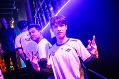 Đánh bại VKS, TSW khởi đầu thuận lợi tại CKTG 2025