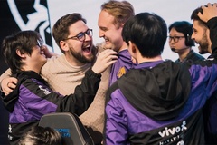 Kỳ CKTG khó tin của Vivo Keyd Stars: BỊ cô lập, chỉ có 2 ngày chuẩn bị trước khi thi đấu