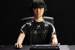 Chovy: Từ “ông vua đường giữa” đến hành trình chinh phục đỉnh cao CKTG