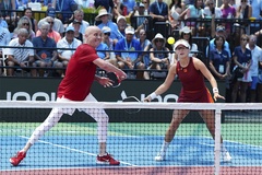 Huyền thoại quần vợt Andre Agassi khám phá đam mê mới với pickleball