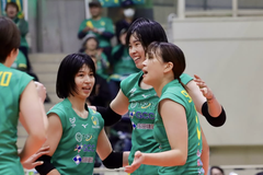 Highlight Thanh Thuý đối đầu CLB Hisamitsu Springs tại giải bóng chuyền VĐQG Nhật Bản