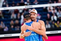 Cặp đôi số 1 Na Uy giành ngôi nhất bảng giải bóng chuyền VĐTG