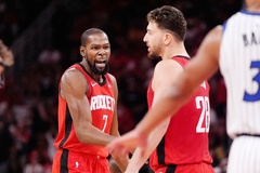Kevin Durant tỏa sáng, Houston Rockets hạ gục Orlando Magic trong trận cầu kịch tính nhất mùa giải
