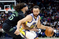 Stephen Curry "tắt điện", Moses Moody hóa người hùng giúp Warriors đả bại Pelicans