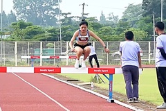 Hoàng Thị Ngọc Anh hoàn tất cú đúp HCV giải Điền kinh Trẻ Đông Nam Á 2025