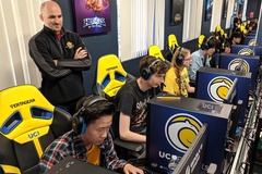 Khám phá vai trò của Coach - Người thầy của ngành Esports