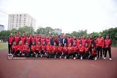 Chủ tịch Điền kinh châu Á thăm đội tuyển điền kinh Việt Nam 