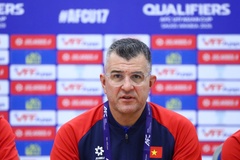 HLV Cristiano Roland: “Tinh thần tập thể giúp U17 Việt Nam chơi thăng hoa”