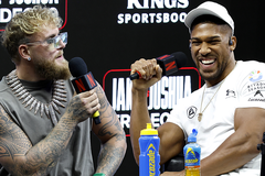 Anthony Joshua có "ê-kíp siêu khủng" cho trận so găng Jake Paul