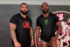 Jon Jones dự đoán Gable Steveson sẽ thống trị UFC trong 12 tháng tới